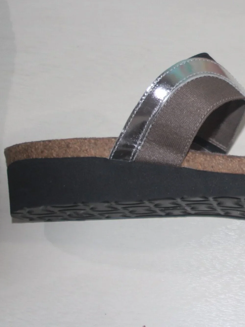 11a   LN LADIES NAOT SLIDE/SANDALS - BLACK AND SILVER SIZE 9
